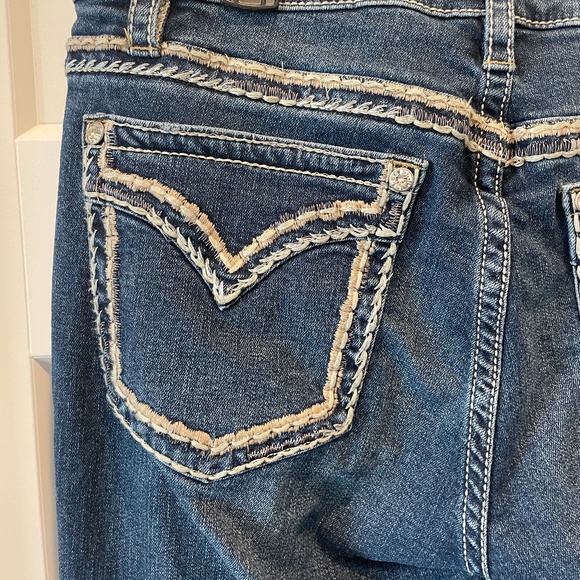 Shyanne Scroll Dark Wash Bootcut Jeans, EUC, 32 Short - Picture 7 of 15